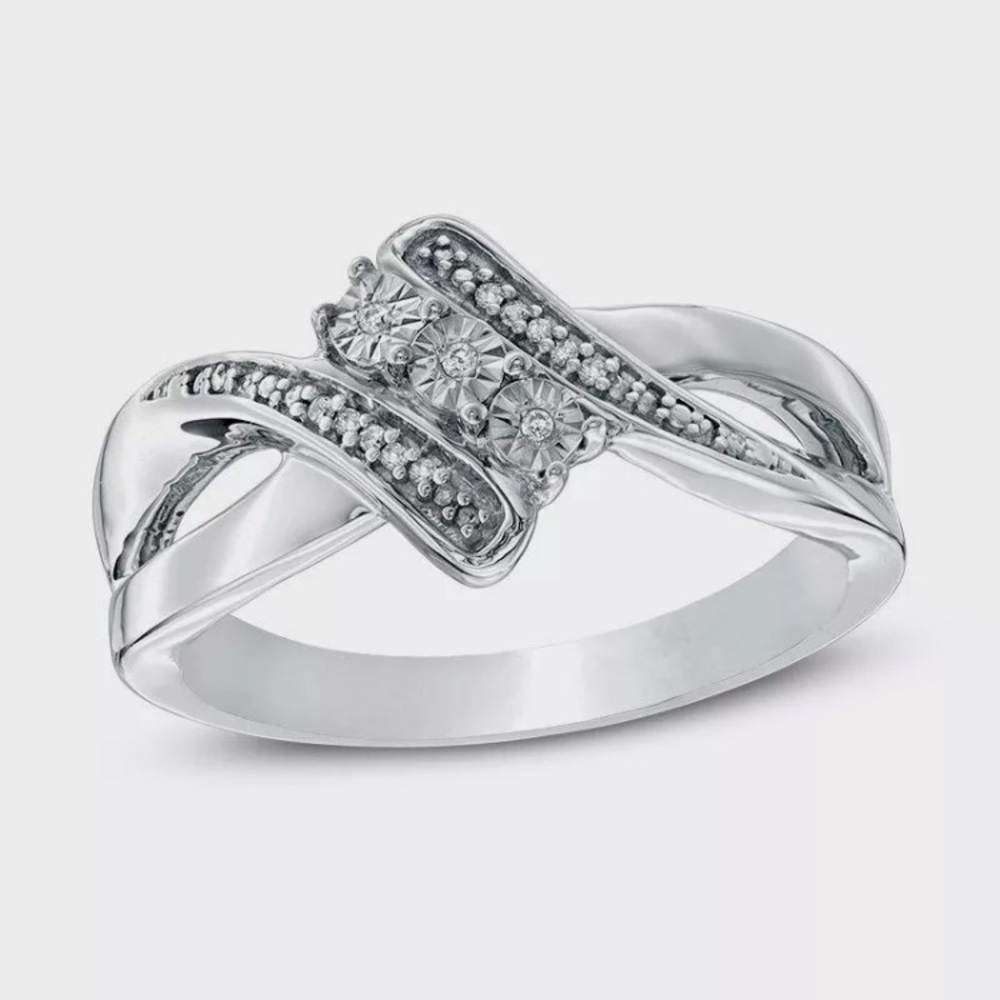 Brand New Zales Accent Diamond Ring Size 7